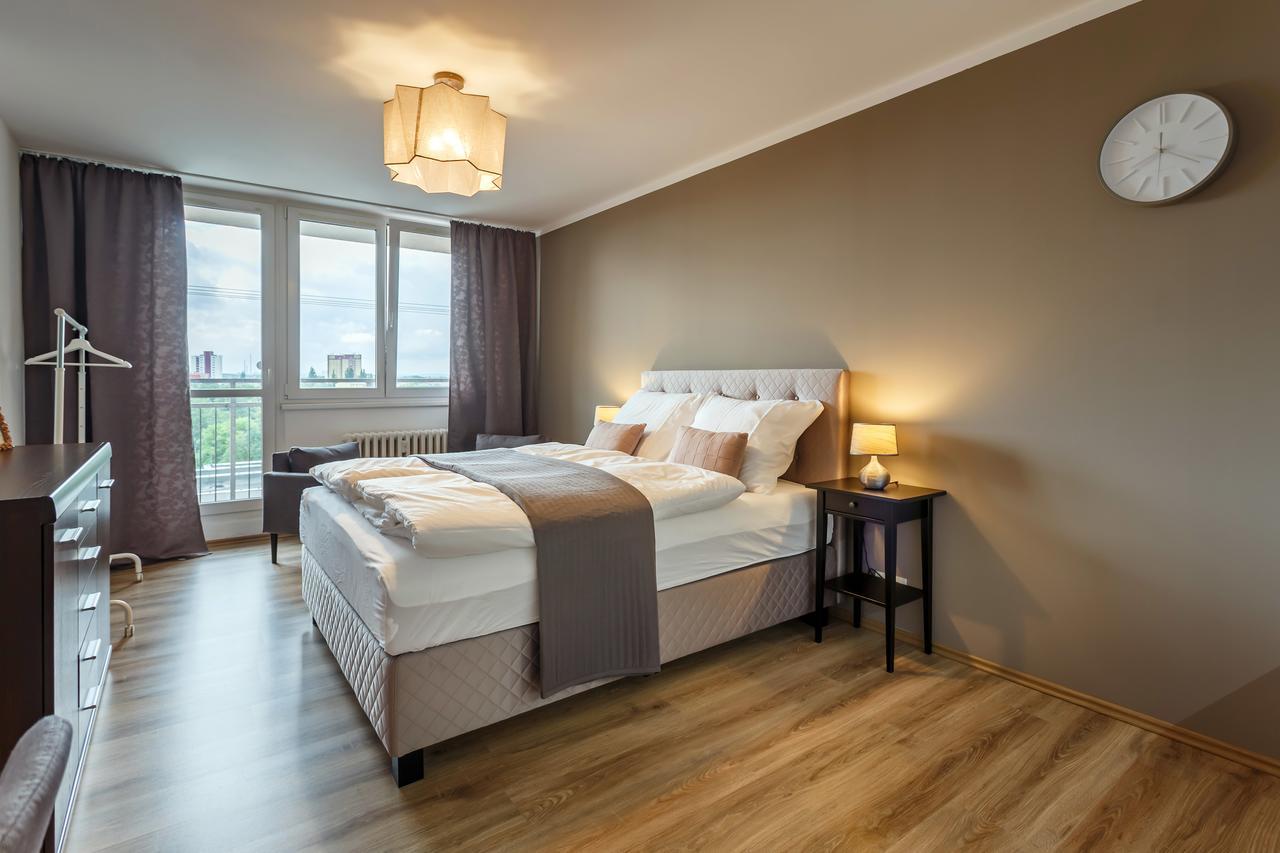 Golden Apartments Ostrava Exterior photo